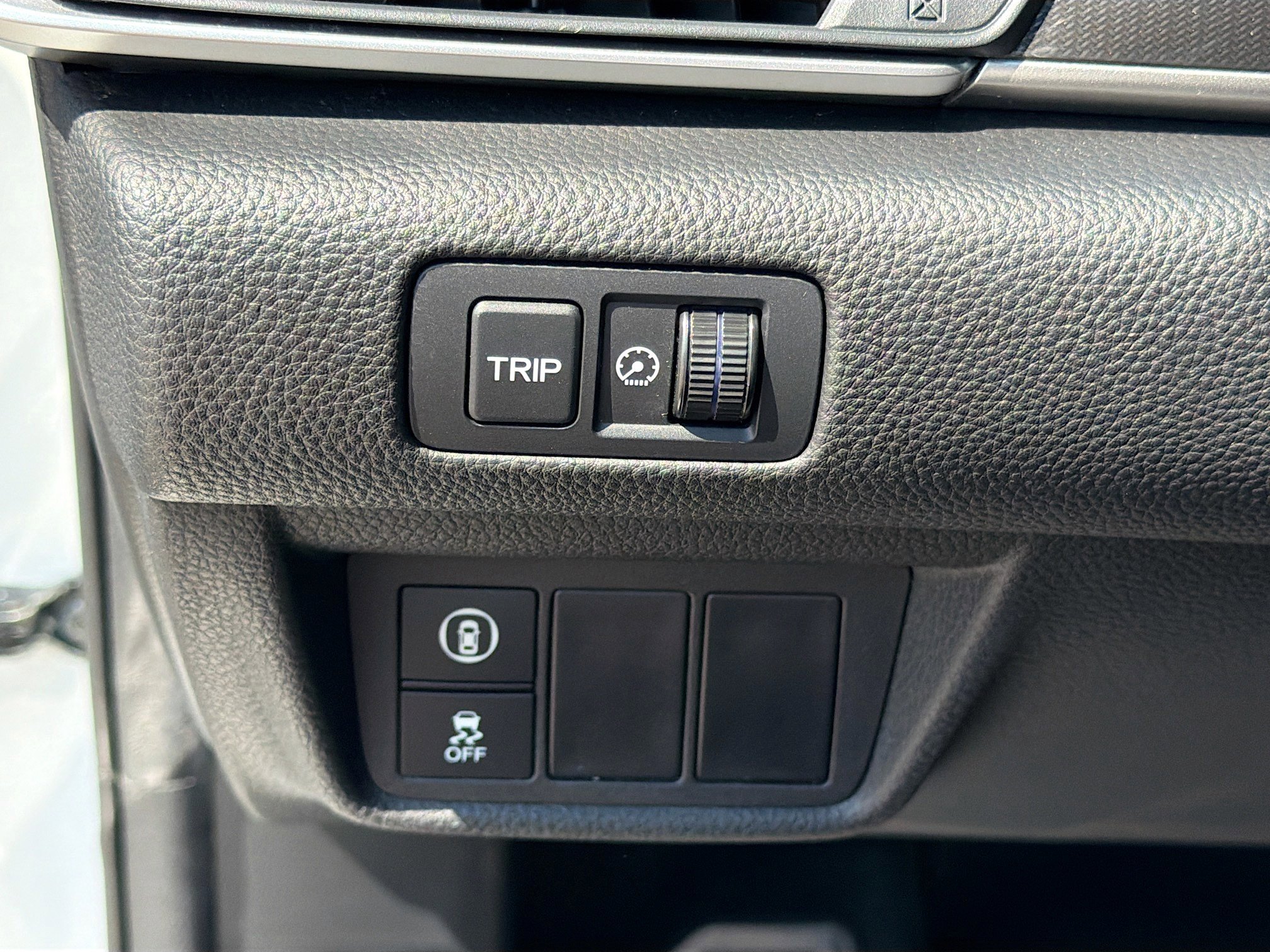 Used 2018 Honda Accord Sport image 28