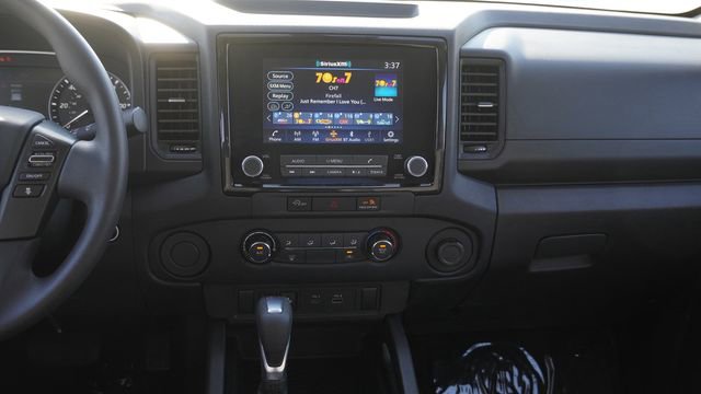 Used 2024 Nissan Frontier S w/ Technology Package image 15