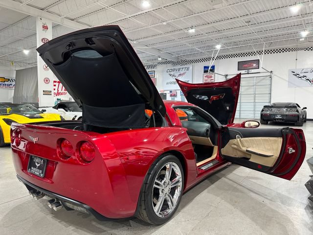 Used 2008 Chevrolet Corvette Coupe w/ Preferred Equipment Group RWD image 24
