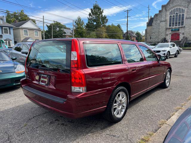 Used 2006 Volvo V70 2.4 FWD image 5
