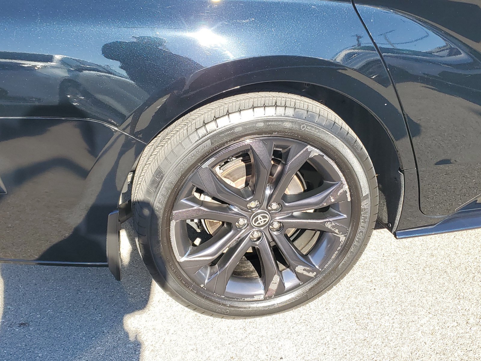 Certified 2024 Toyota Sienna XSE w/ XSE Plus Package FWD image 5