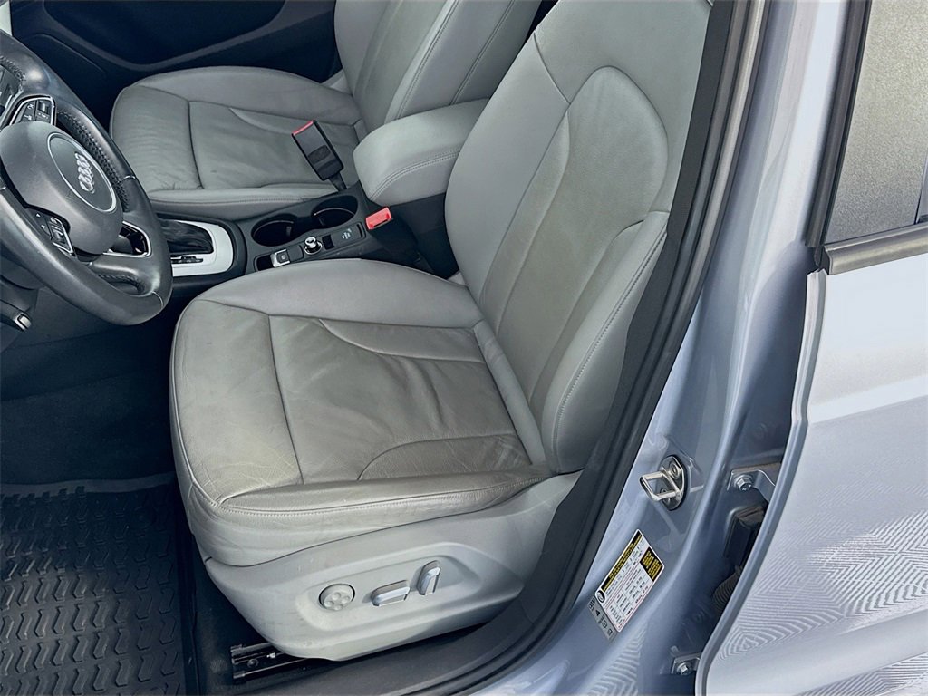 Used 2018 Audi Q3 2.0T Premium image 18