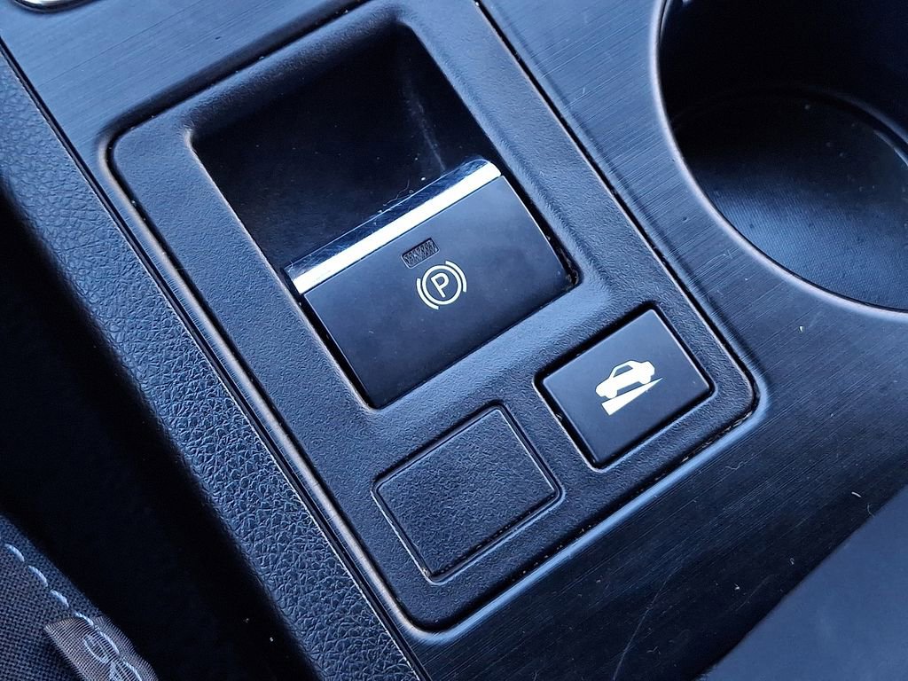 Used 2017 Subaru Legacy 2.5i w/ Alloy Wheel Package image 22