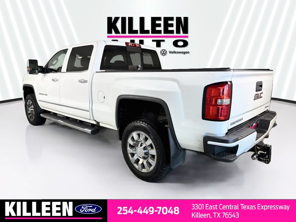 Used 2016 GMC Sierra 2500 Denali w/ Duramax Plus Package AWD/4WD image 7