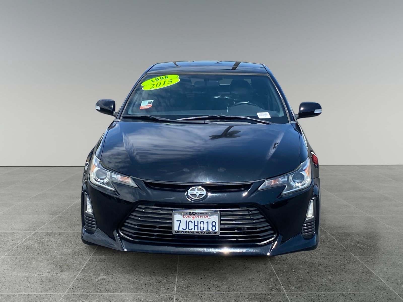 Used 2015 Scion tC FWD image 8