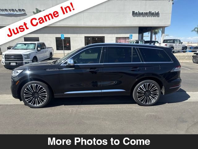 Used 2022 Lincoln Aviator Black Label AWD/4WD image 2
