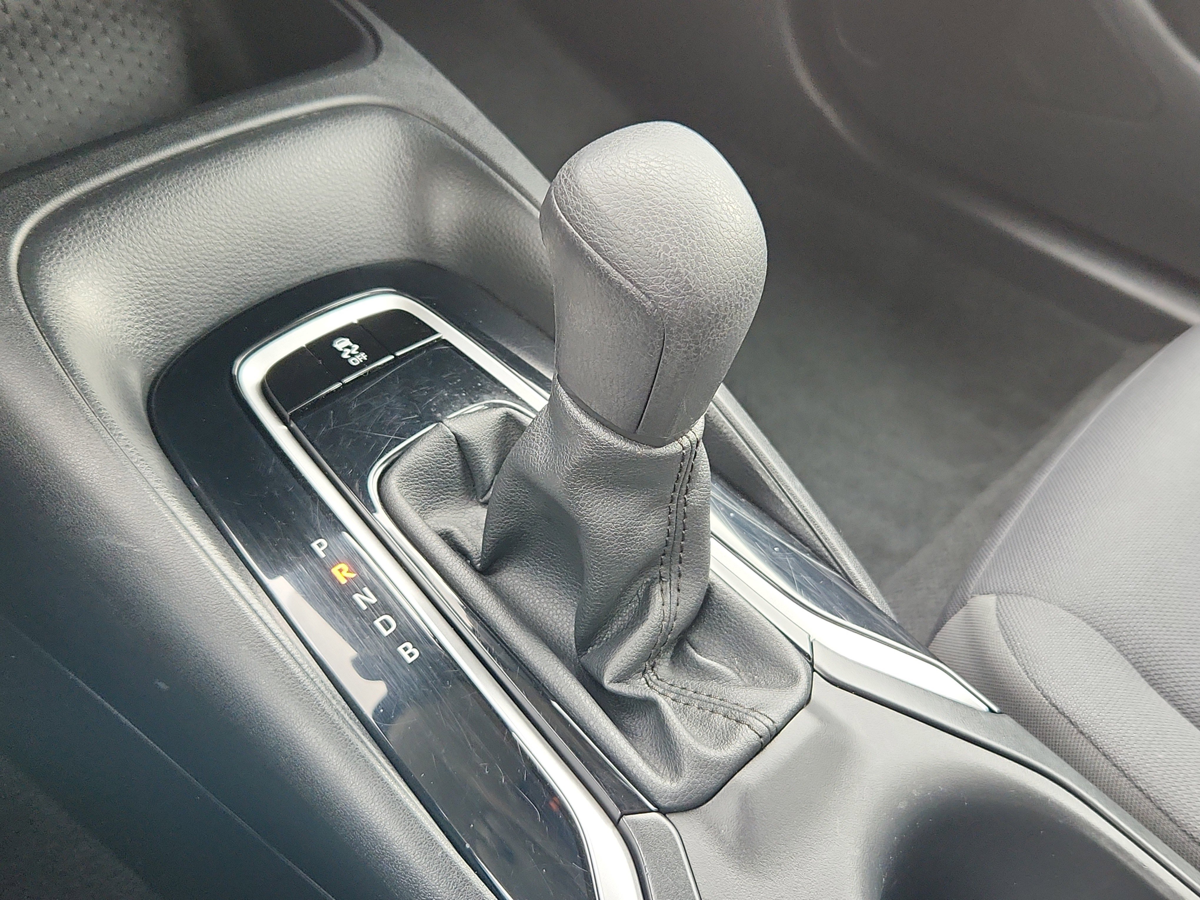 Used 2024 Toyota Corolla LE image 23