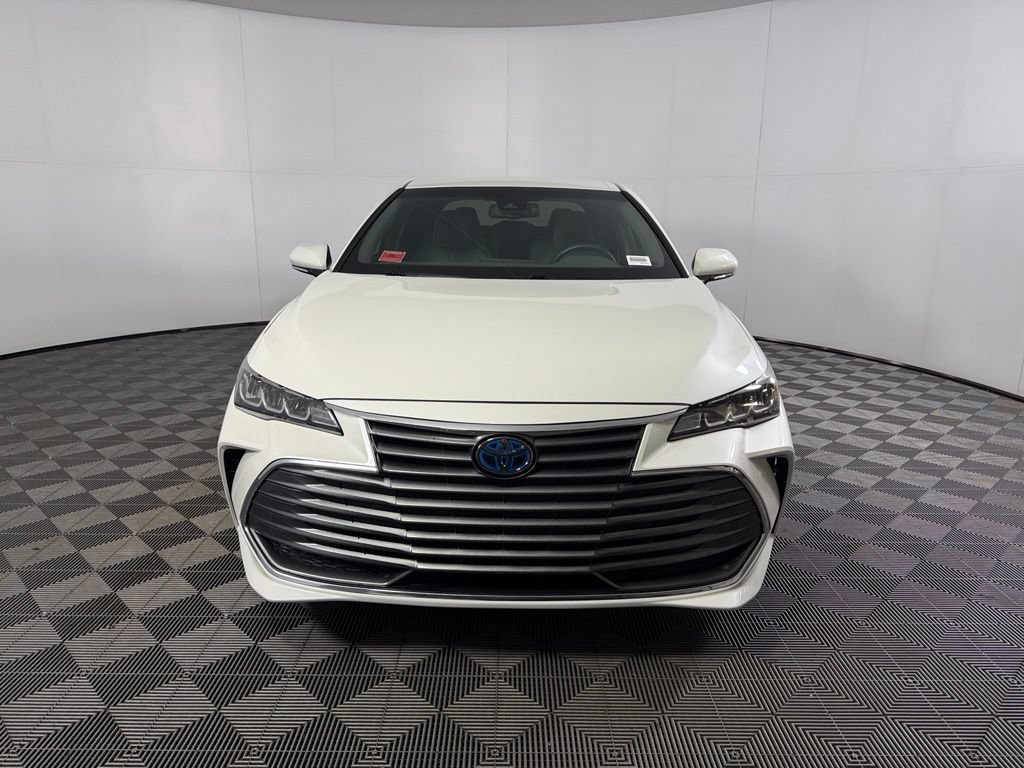 Used 2021 Toyota Avalon XLE w/ Carpet Mat Package (TMS) FWD image 12