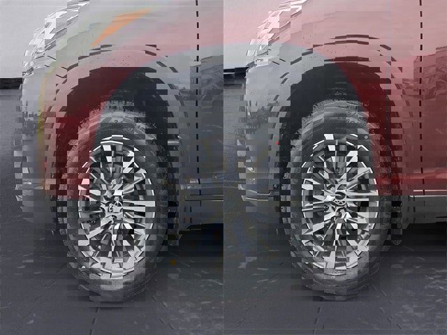 Used 2019 Toyota Highlander XLE image 14