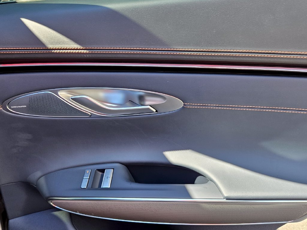 New 2026 Genesis GV70 3.5T Sport Advanced AWD/4WD image 17