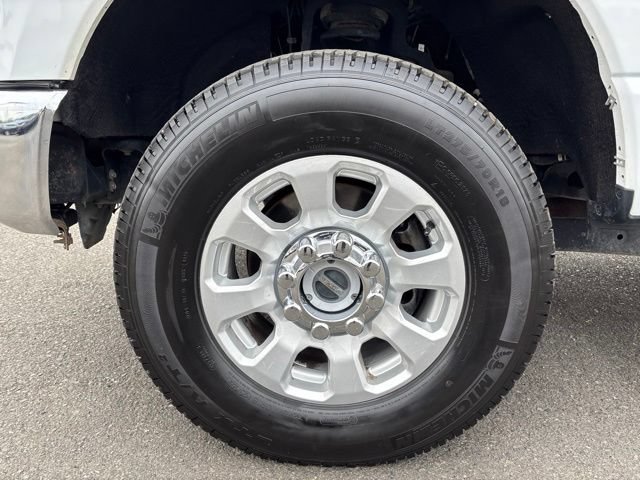 Used 2023 Ford F350 XLT w/ 360-Degree Camera Package AWD/4WD image 9