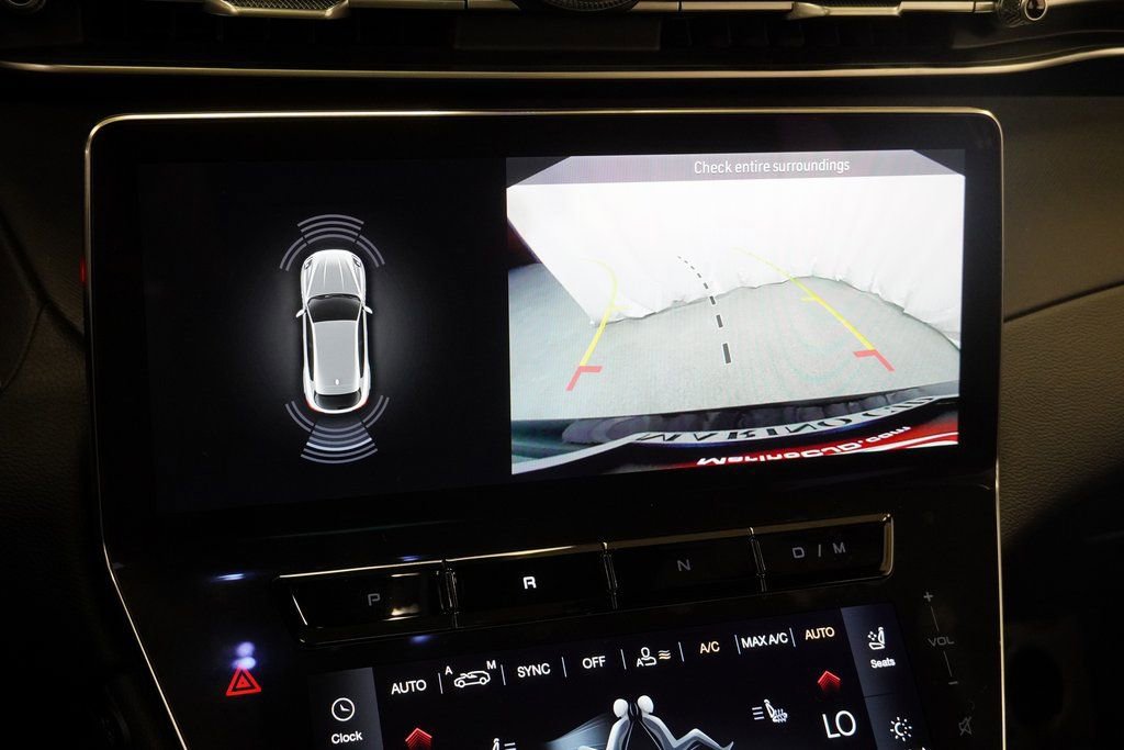 Used 2023 Maserati Grecale Modena image 33