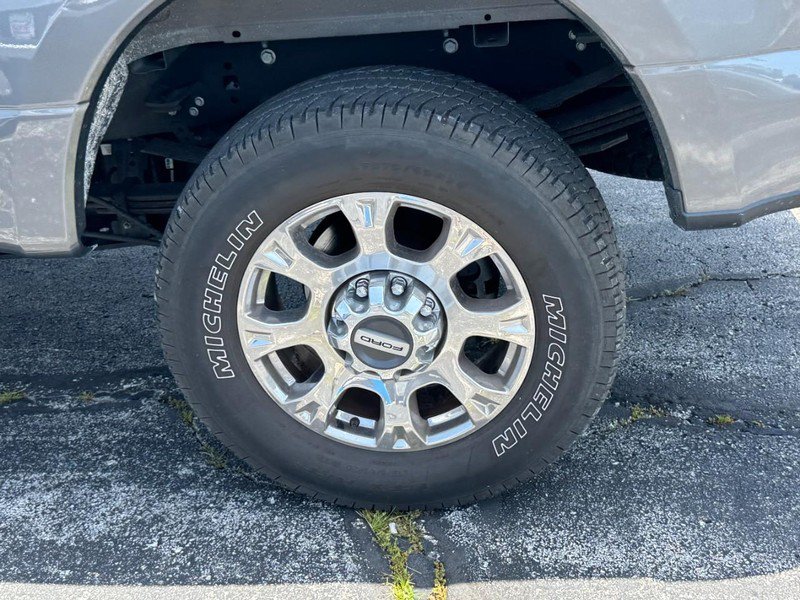 Used 2022 Ford F250 Lariat w/ Chrome Package AWD/4WD image 7