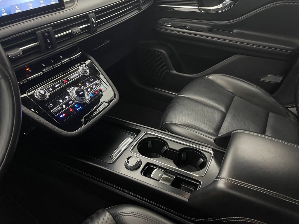 Used 2020 Lincoln Corsair AWD w/ Equipment Group 101A image 29