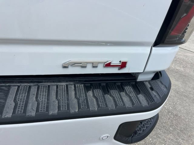 Used 2026 GMC Sierra 2500 AT4 AWD/4WD image 8