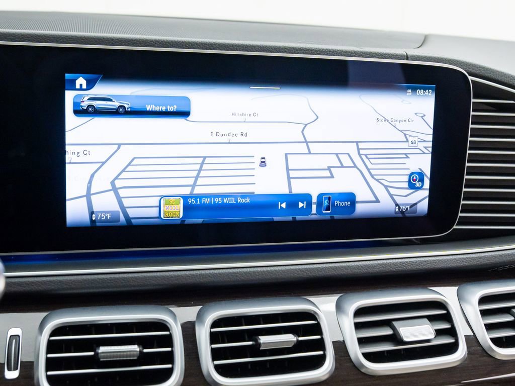 Used 2024 Mercedes-Benz GLS 450 4MATIC image 29