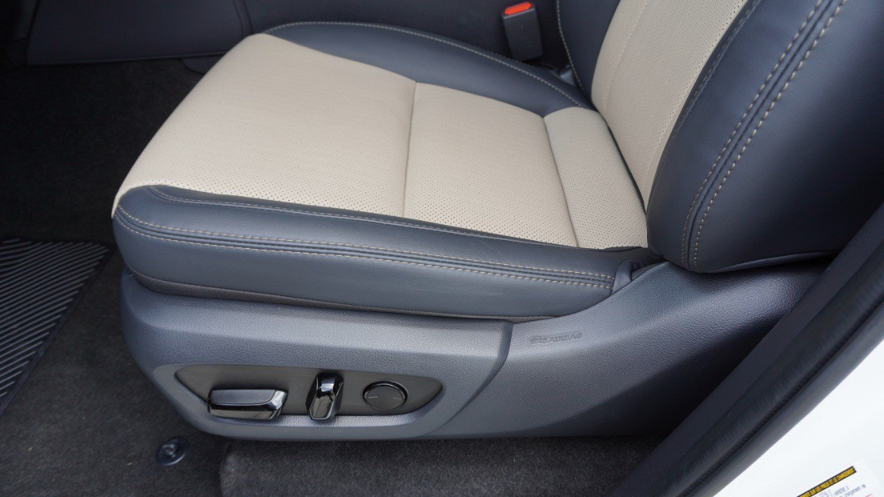 Certified 2025 Lexus GX 550 AWD/4WD image 22
