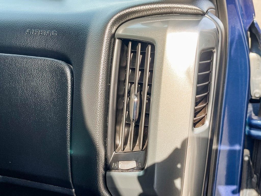 Used 2018 Chevrolet Silverado 1500 LT w/ All Star Edition image 45