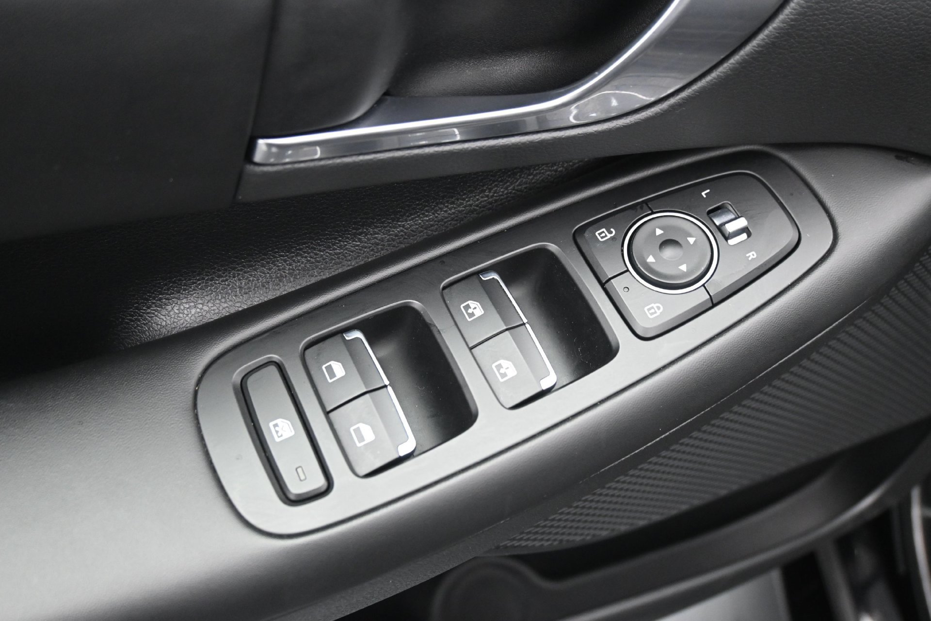 Used 2023 Hyundai Sonata SEL w/ Cargo Package FWD image 21