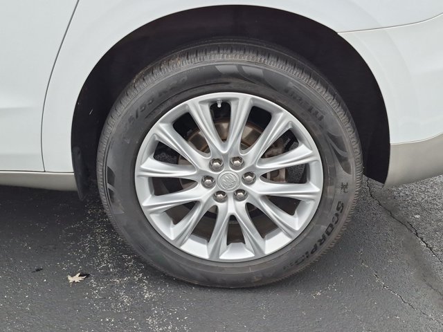 Used 2020 Buick Enclave Essence w/ LPO, Floor Liner Package AWD/4WD image 8