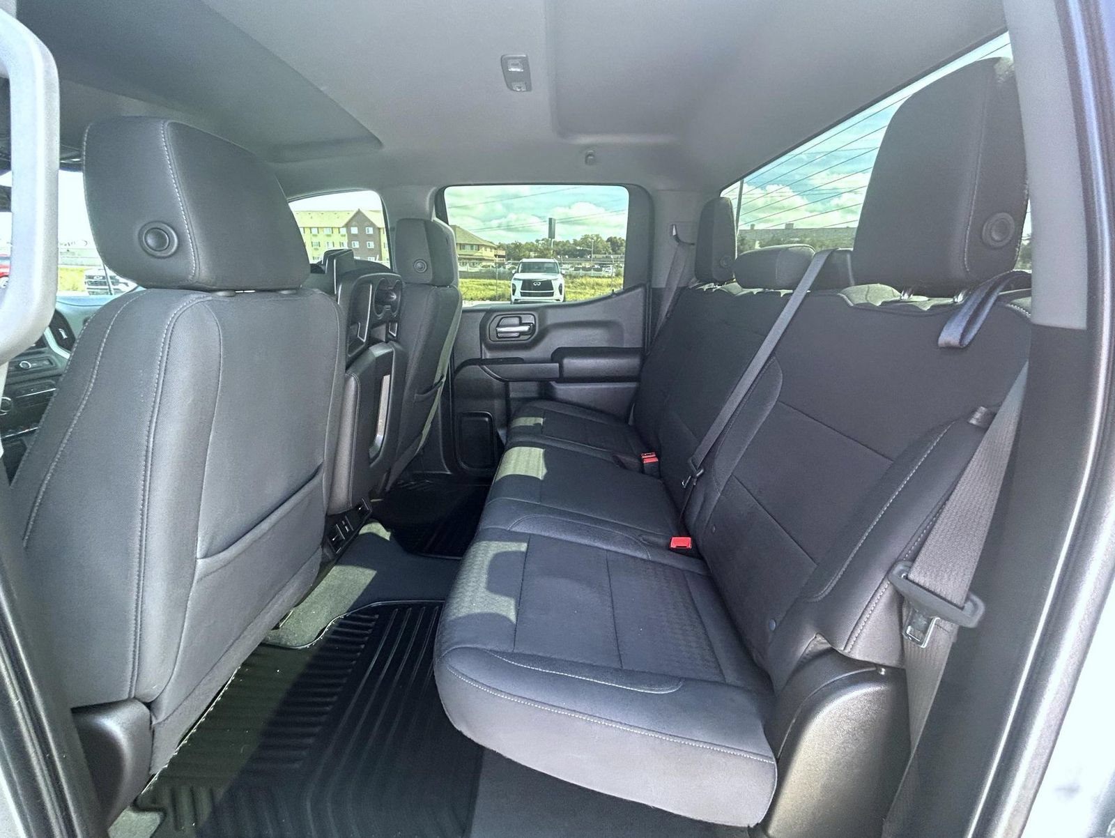 Certified 2024 Chevrolet Silverado 1500 Custom w/ Dark Appearance Package AWD/4WD image 21