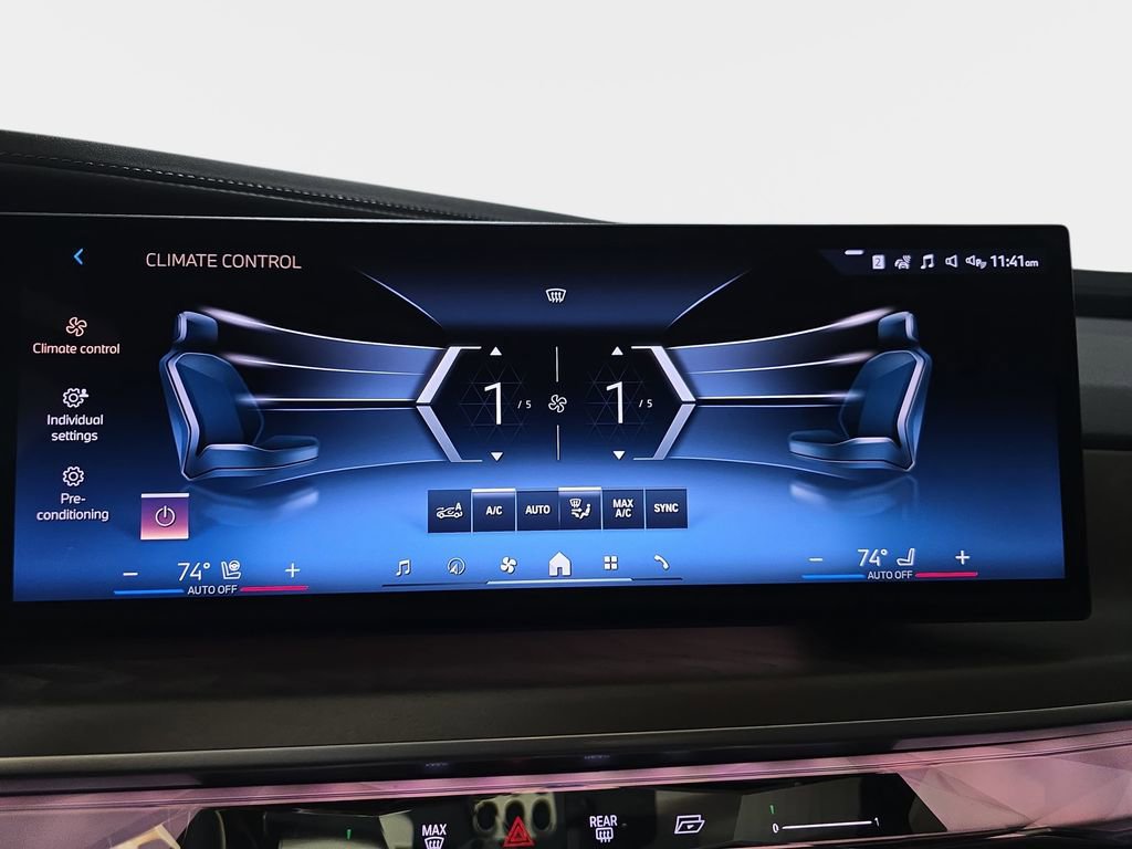 Certified 2023 BMW 740i w/ Parking Assistance Package image 25