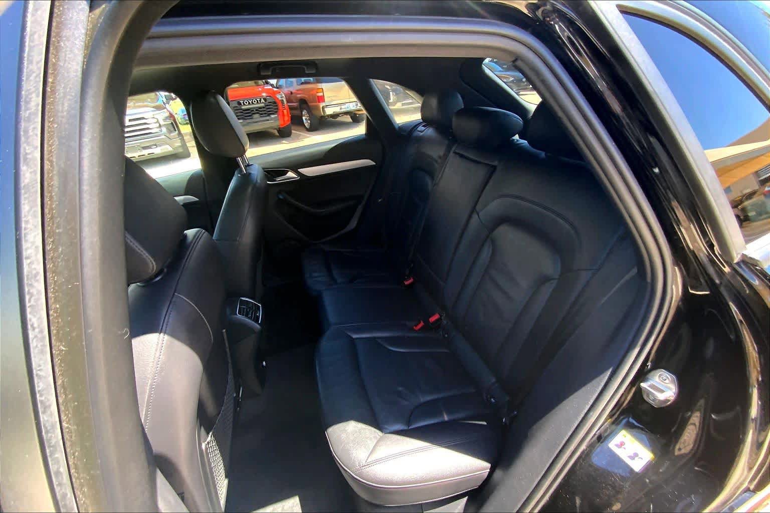 Used 2017 Audi Q3 2.0T Premium AWD/4WD image 21