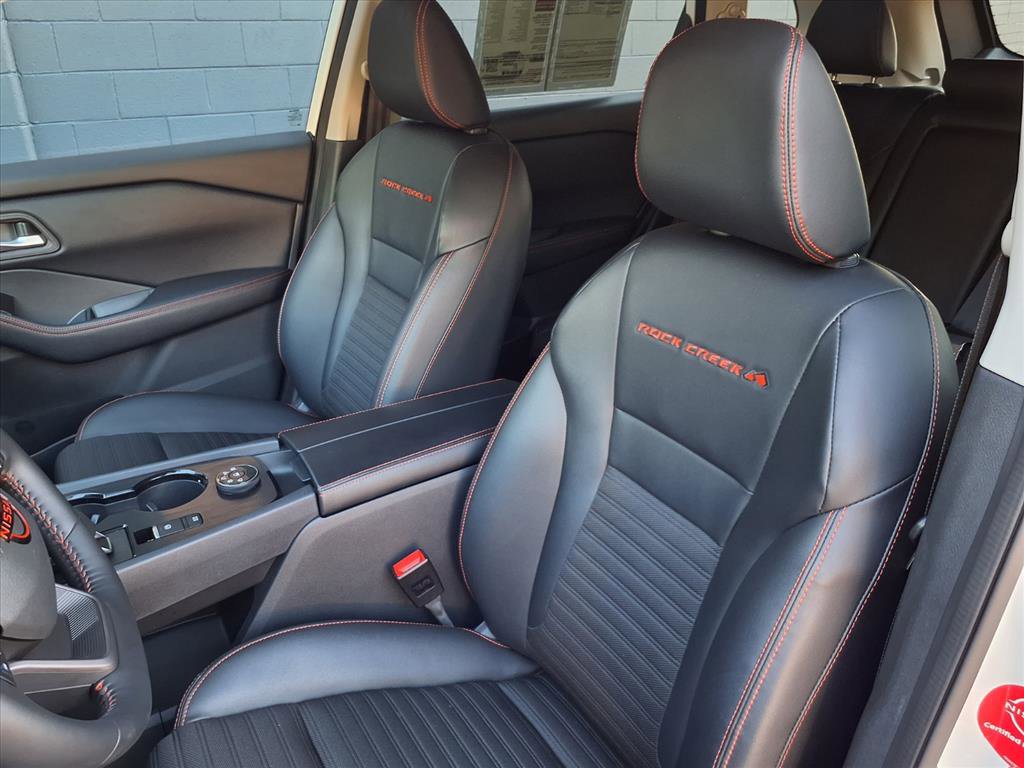 Certified 2025 Nissan Rogue SV image 13