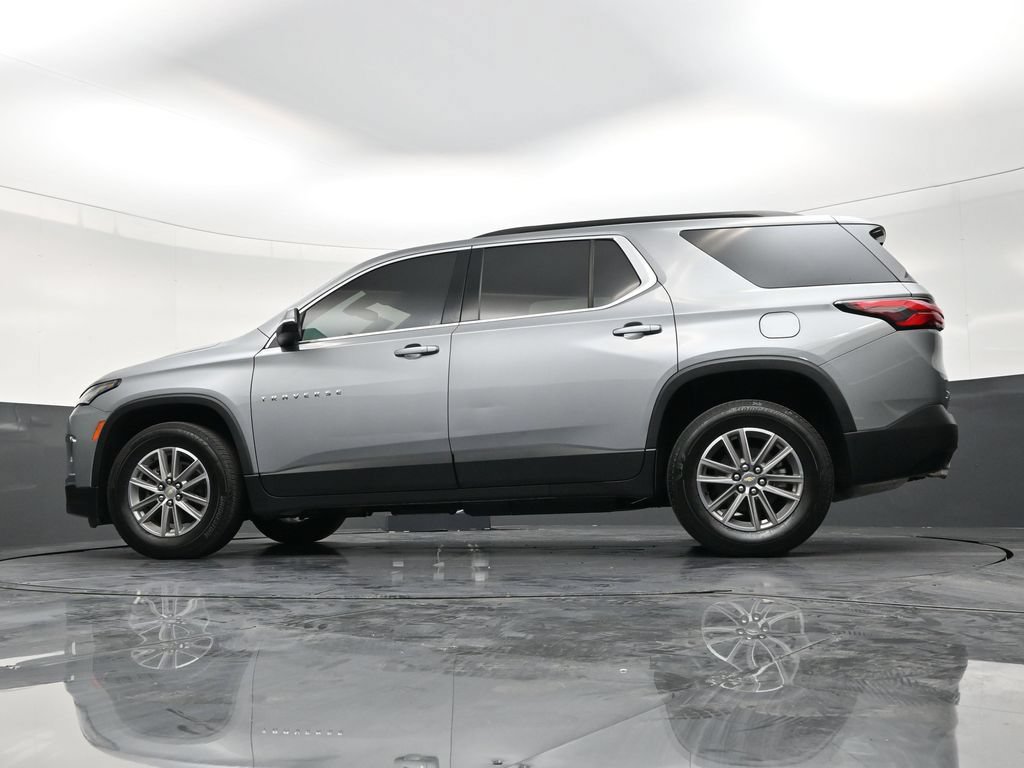 Used 2024 Chevrolet Traverse LT FWD image 21