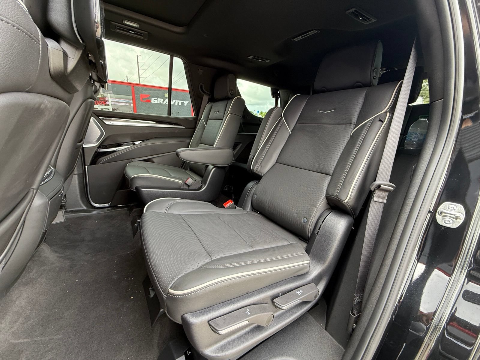 Used 2025 Cadillac Escalade Sport w/ Touring Package AWD/4WD image 33