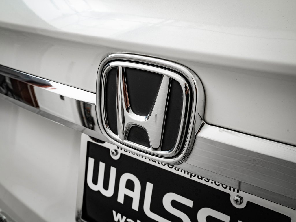 Used 2018 Honda Odyssey Elite image 18