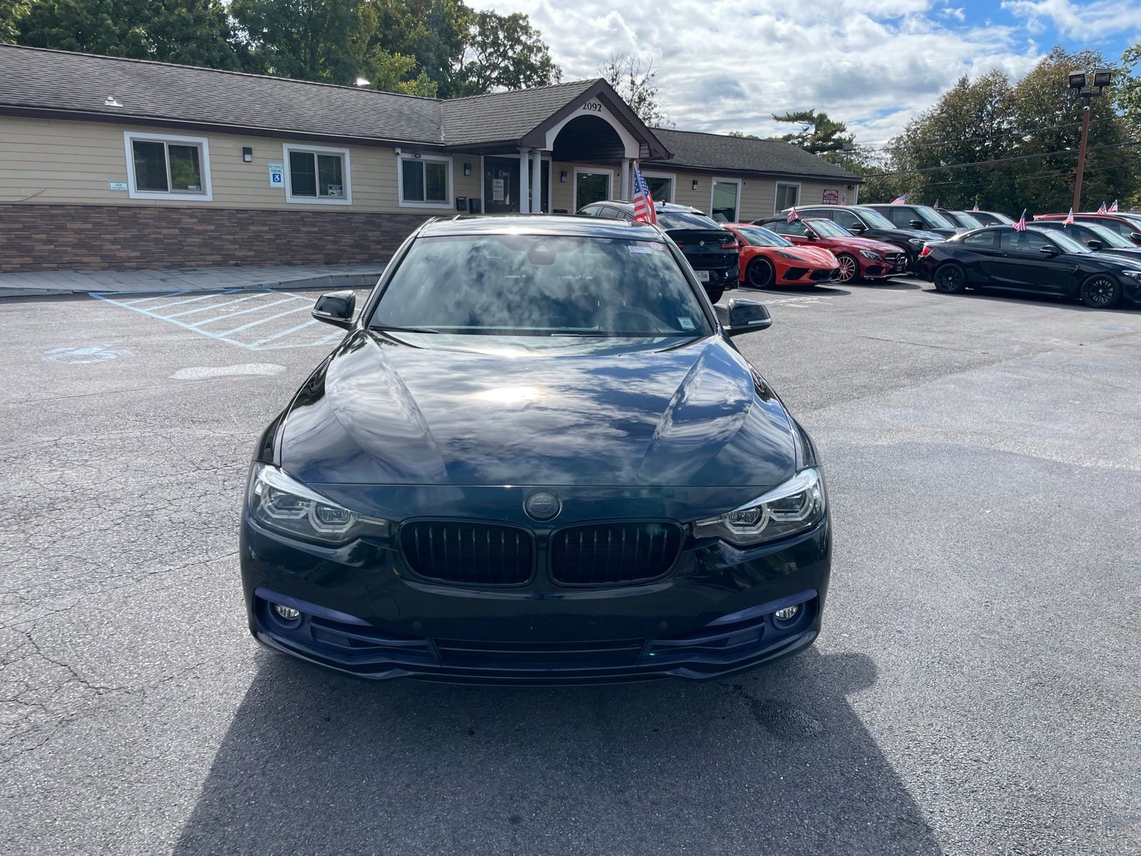 Used 2018 BMW 330i xDrive Sedan image 8