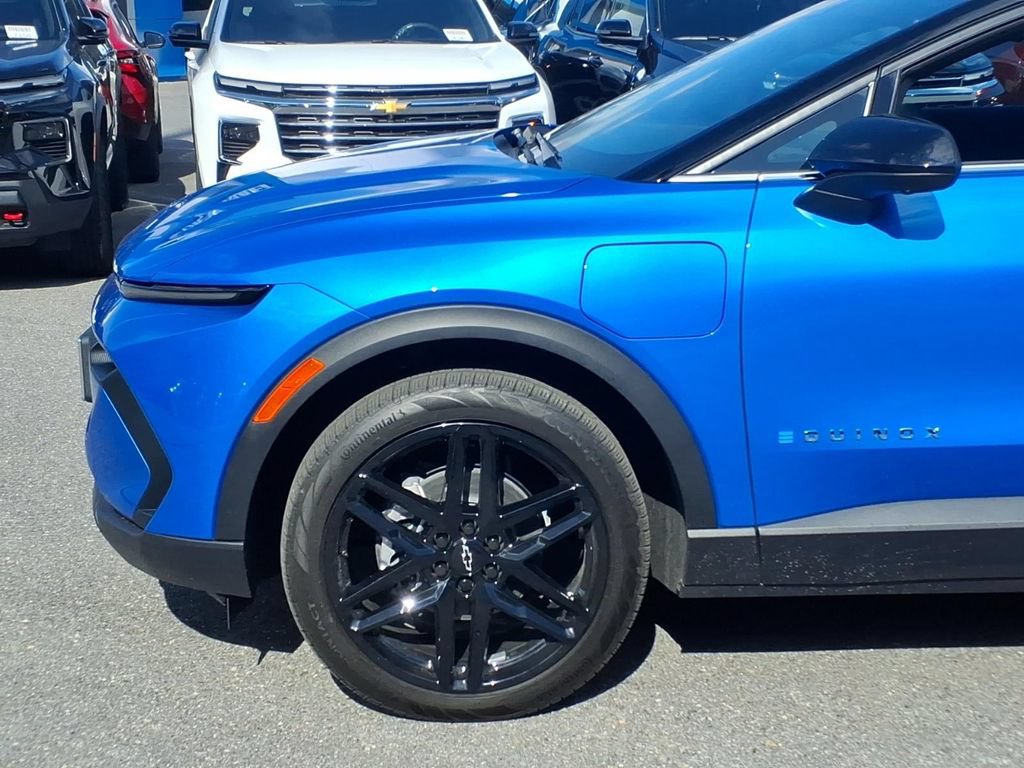 New 2026 Chevrolet Equinox EV LT AWD/4WD image 7