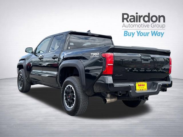 Used 2024 Toyota Tacoma TRD Off-Road AWD/4WD image 5