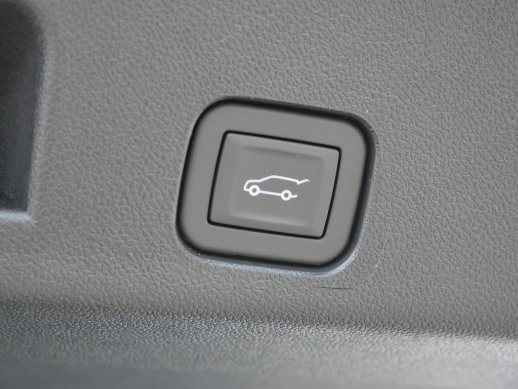 New 2026 GMC Acadia Elevation w/ Elevation Premium Package AWD/4WD image 39