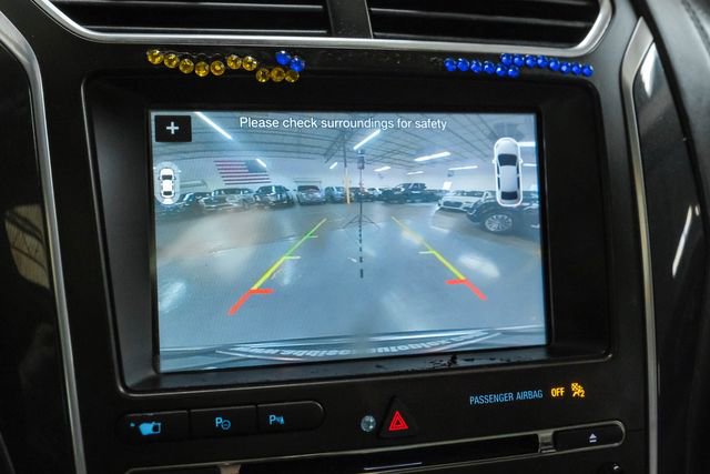 Used 2018 Ford Explorer Platinum image 24