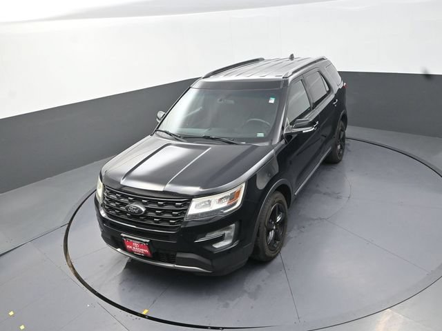 Used 2017 Ford Explorer XLT AWD/4WD image 27