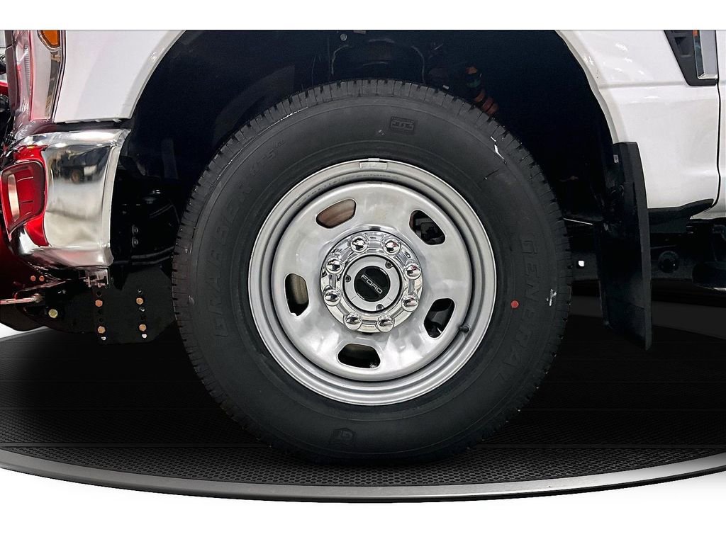 New 2026 Ford F350 XL w/ XL Chrome Package image 41