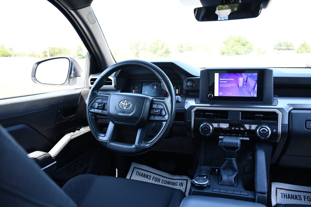 Used 2025 Toyota Tacoma SR5 AWD/4WD image 26