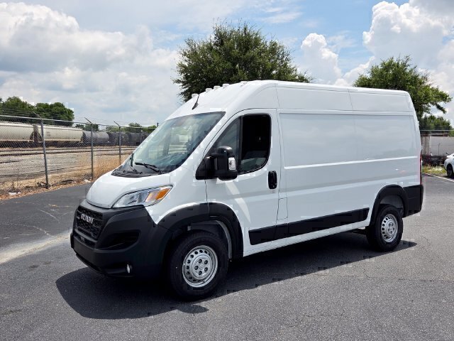 New 2026 RAM ProMaster 1500 w/ Convenience Group FWD image 3