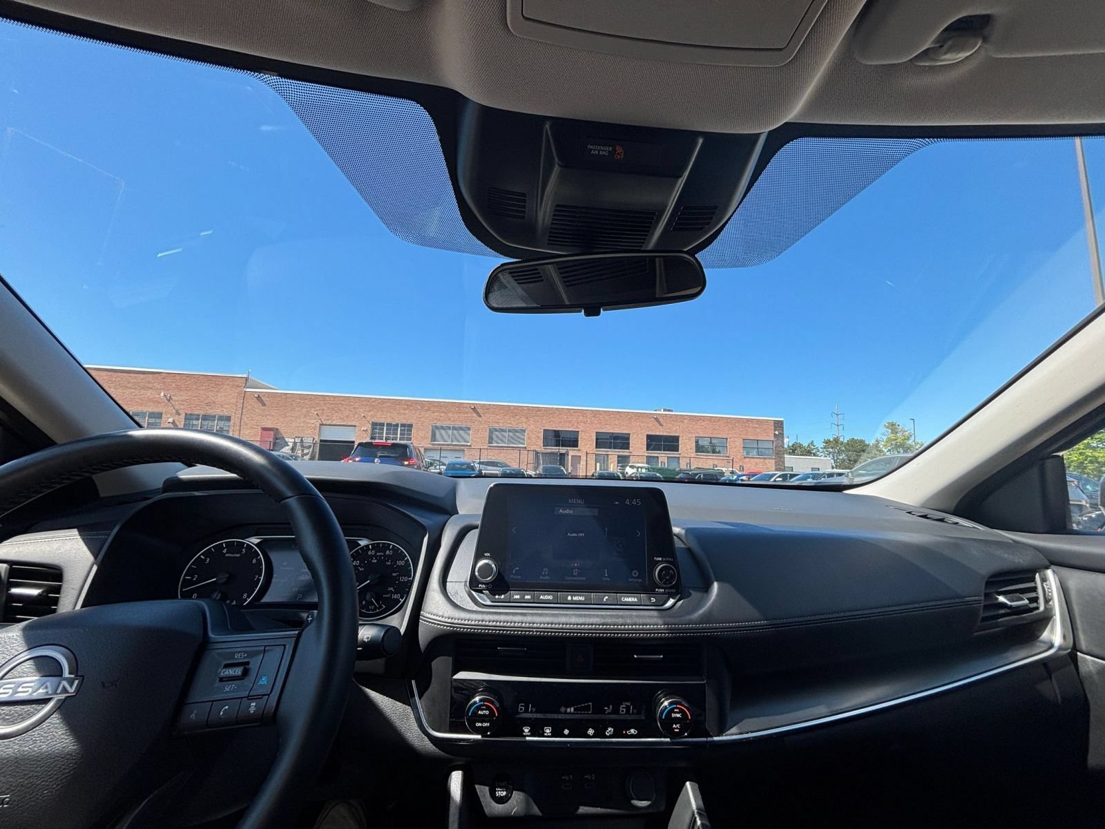Used 2025 Chevrolet Equinox LT AWD/4WD image 31