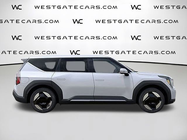 New 2026 Kia EV9 Light RWD image 13