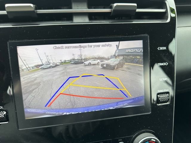 Used 2023 Hyundai Tucson SE image 18