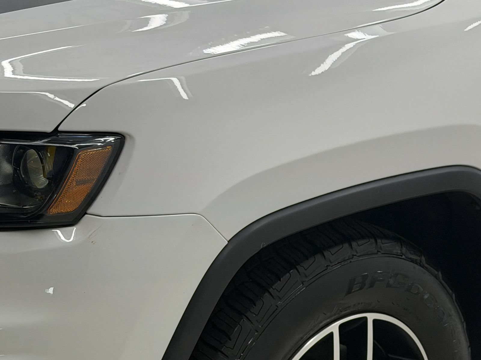 Used 2021 Jeep Grand Cherokee Trailhawk AWD/4WD image 4