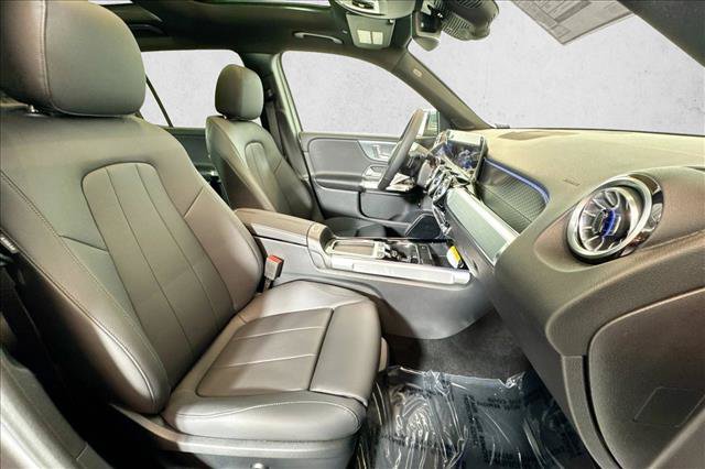 New 2026 Mercedes-Benz GLB 250 image 26