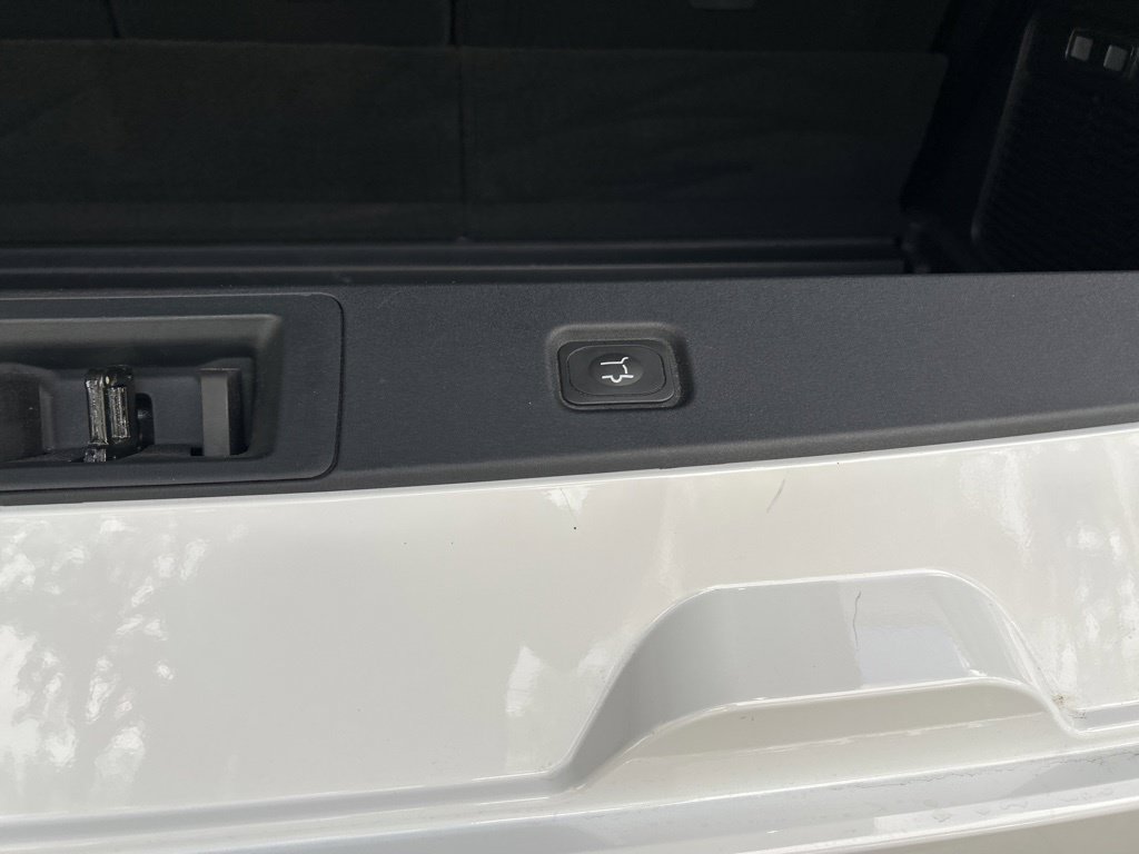 Used 2025 Ford Expedition Platinum AWD/4WD image 47