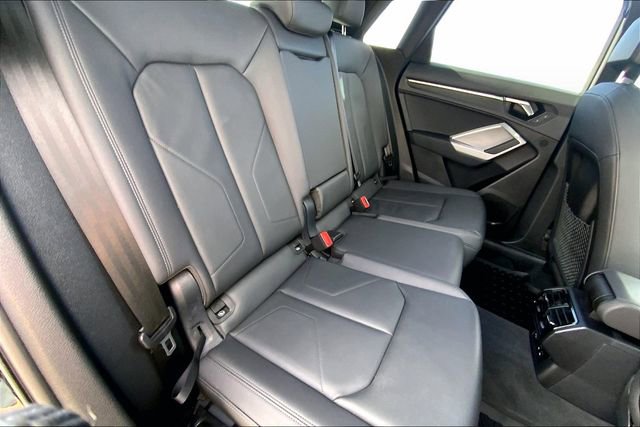 Certified 2025 Audi Q3 2.0T Premium w/ Convenience Package image 19