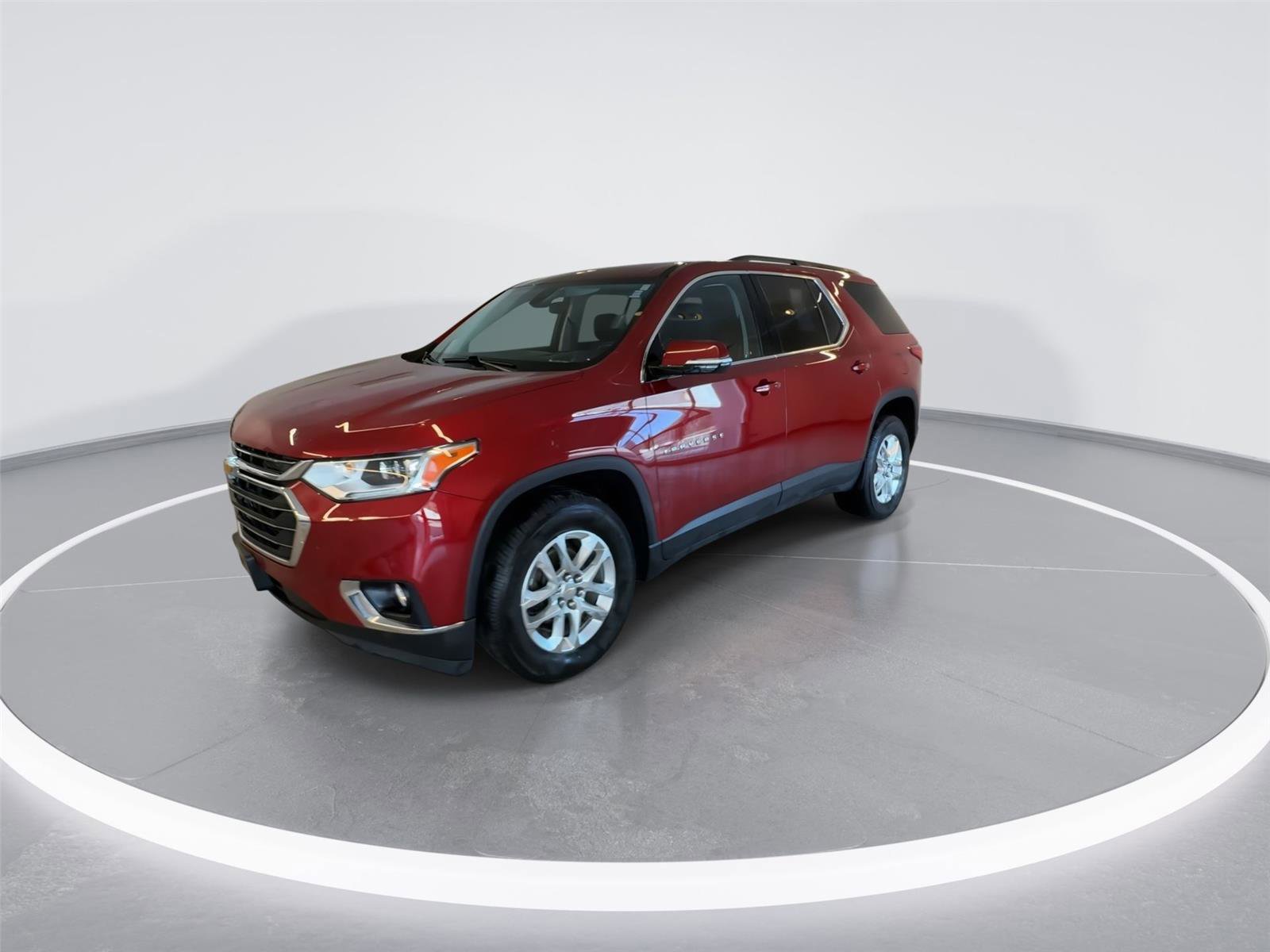 Used 2020 Chevrolet Traverse LT w/ Driver Confidence II Package image 4