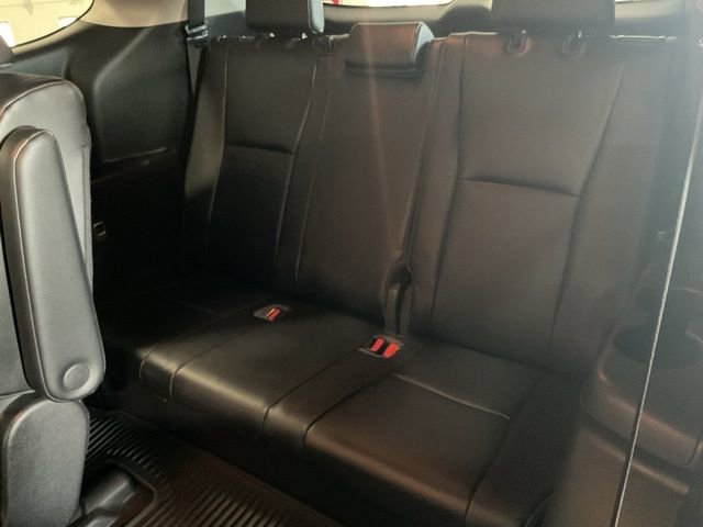 Used 2020 Toyota Highlander XLE AWD/4WD image 20
