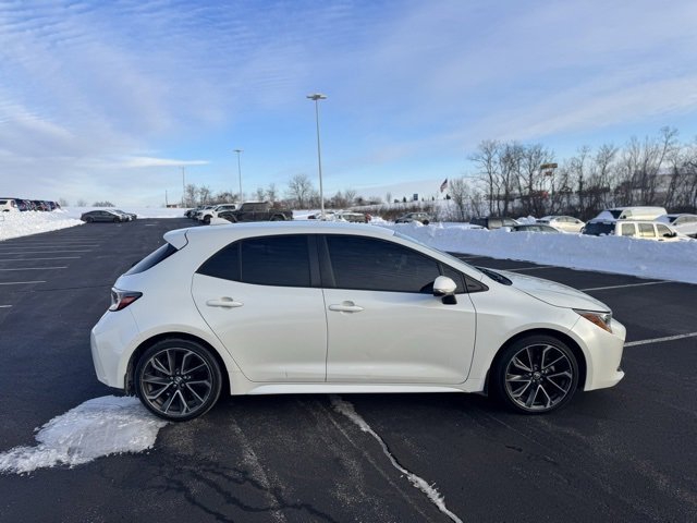 Used 2019 Toyota Corolla XSE image 2